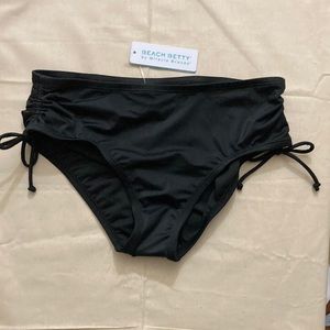 Beach Betty by Miracle Brands